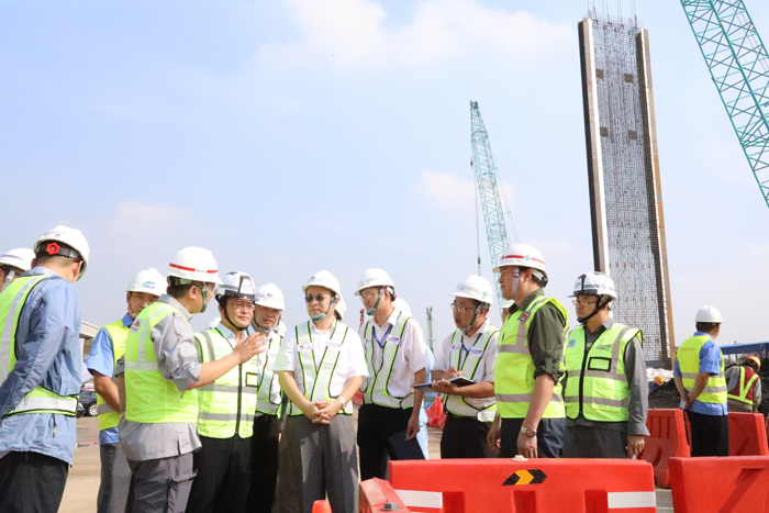 1526624149854004.jpg 2.jpg