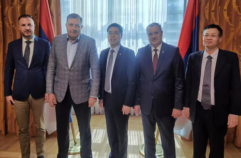 1. 拜會(huì)多迪克.jpg