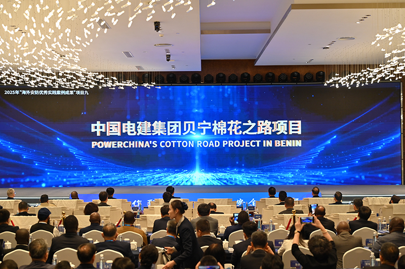 1.獲獎?wù)掌?jpg